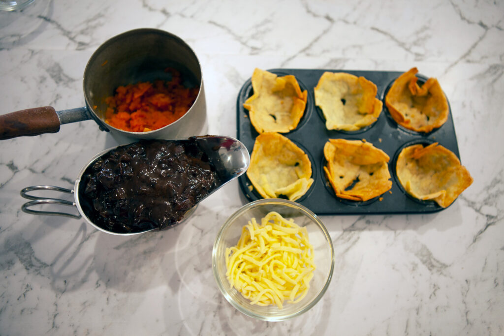 Cheesy Cottage Pie Bites