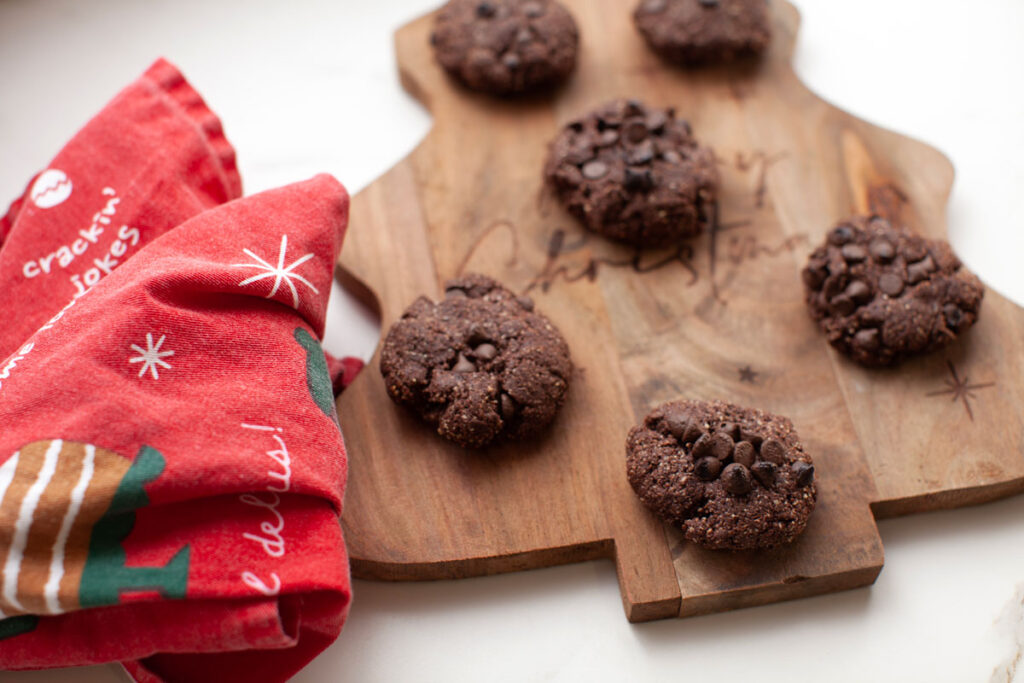 Cookies on a Christmas tray