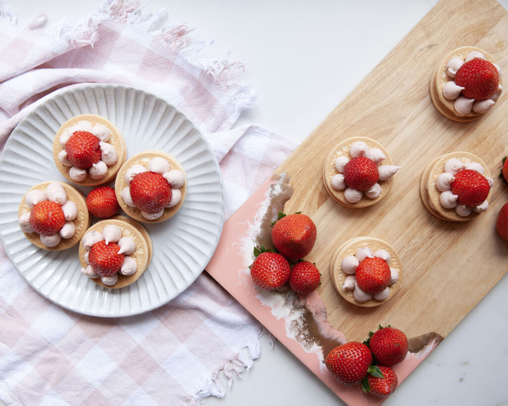 Strawberry Feel Good Layer Cookies