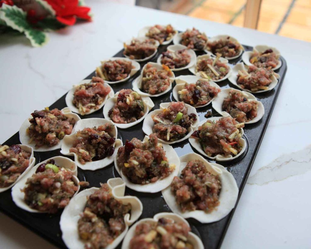 Turkey mixture in wrappers 