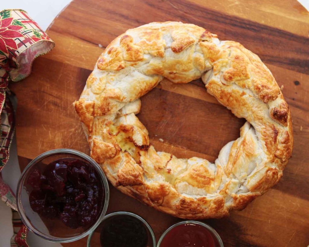 Sausage & Cheese Garland