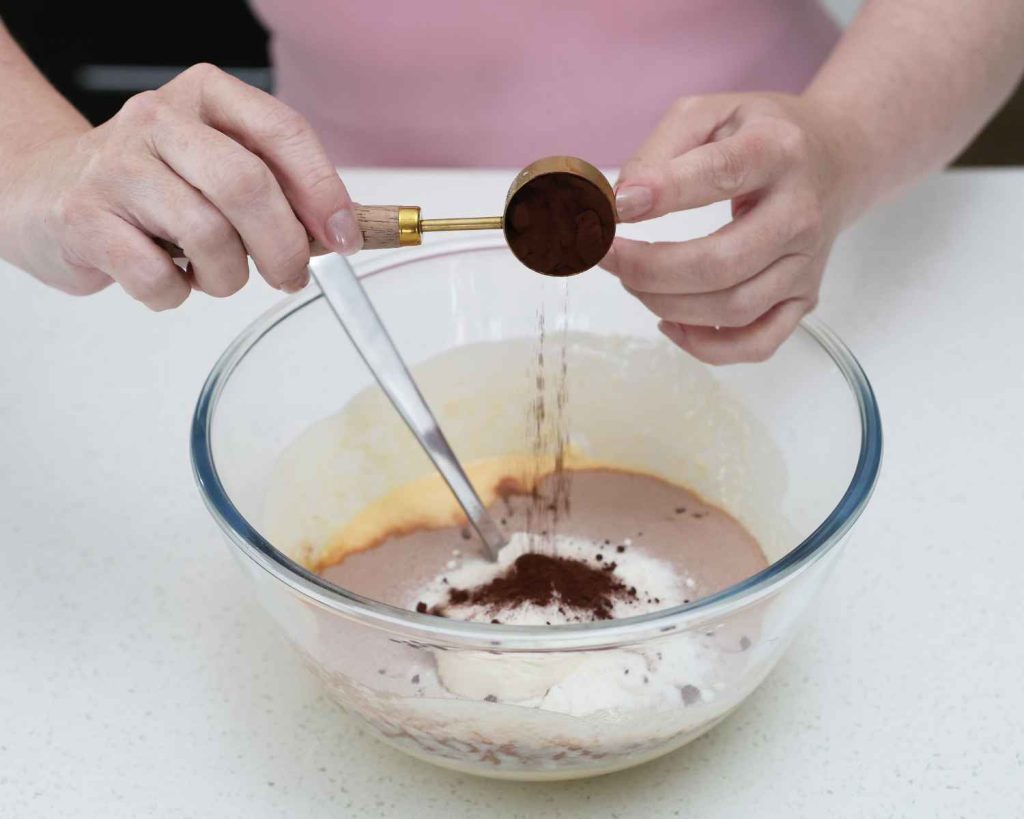 Added coco powder to the Mini Chocolate Protein Cheesecake recipe